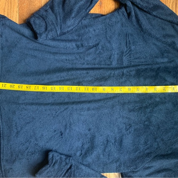 PreLoved SZ S extra Warm sleep shirt - Picture 3 of 4